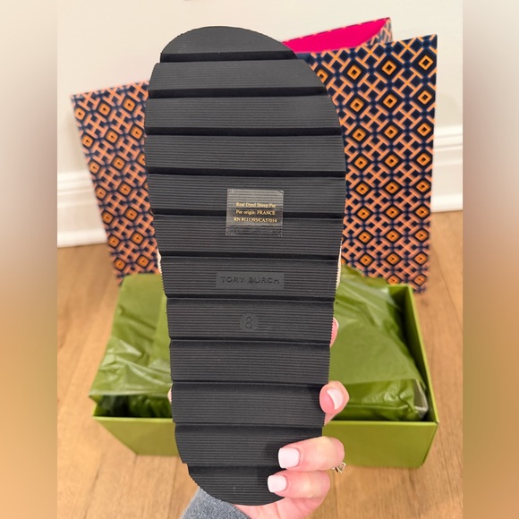 Tory Burch Everly Anatomic Lug Sandals Moccasin Star Curly Size 8 Buttermilk - Picture 6 of 7